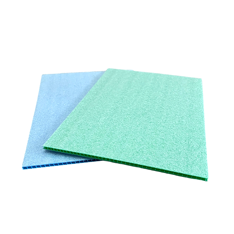 Eco-amica IMPERVIUS Felt Laminated Didymus Wall PP cavum Board