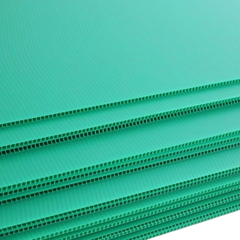 IMPERVIUS Fluted Polypropylene Sheet pro PRAECLUSIO Box Faciens